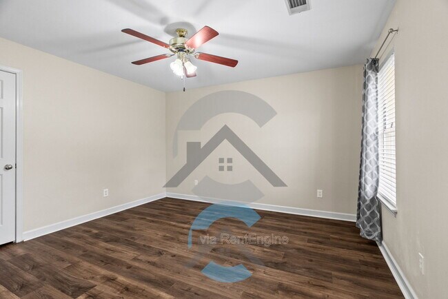 Building Photo - 15400 Taylor Loop Rd