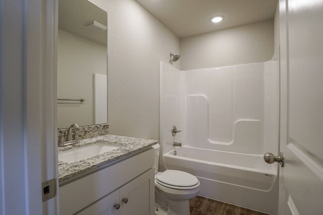 Building Photo - Now Preleasing