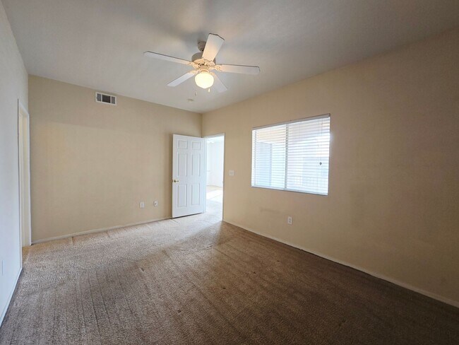 Building Photo - 9580 W Reno Ave