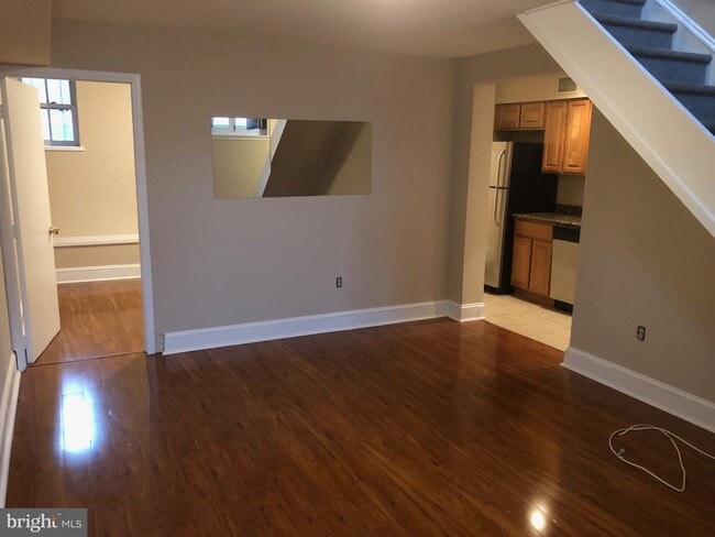 Building Photo - 1906 Fairmount Ave