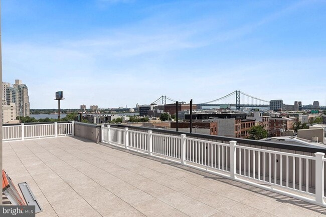 Building Photo - 302-806-U302 N 2nd St
