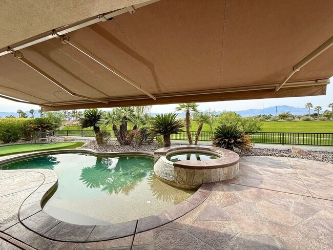 Building Photo - Home in the desirable Del Webb Community