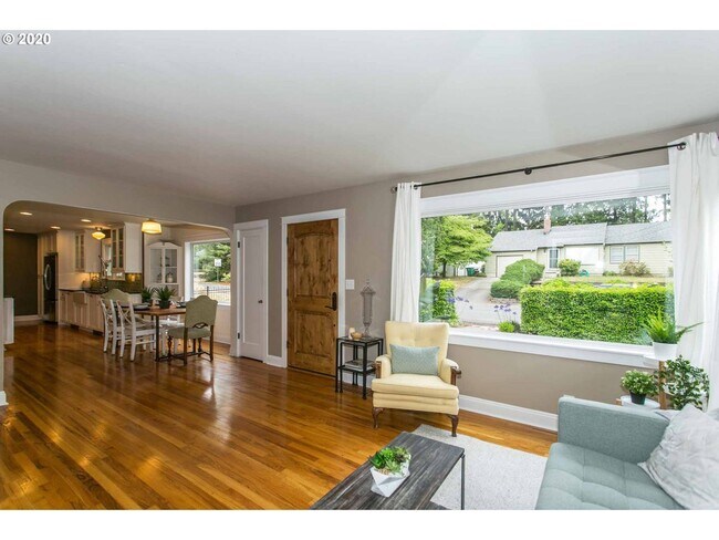 Building Photo - Magazine-Worthy Vermont Hills Home | Sports Court, Theater Studio & Gourmet Kitchen