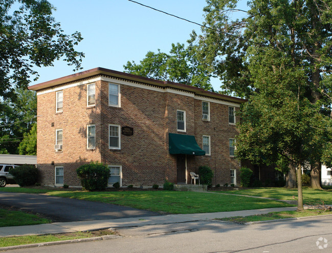 Building Photo - Ralston Elmwood Apartments