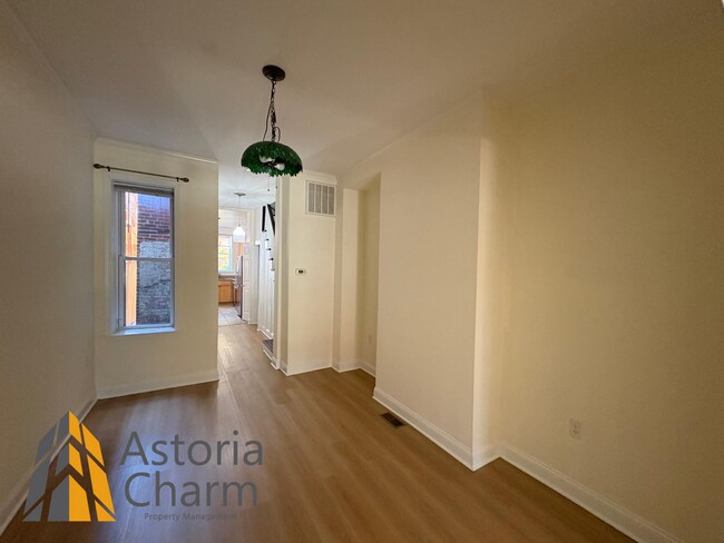 Building Photo - Backyard Fire Pit, Rooftop Terrace, and Mo...