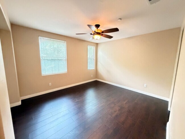 Building Photo - 1831 Crimson Ct