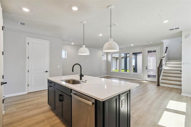 Building Photo - 3089 Voyager Ave