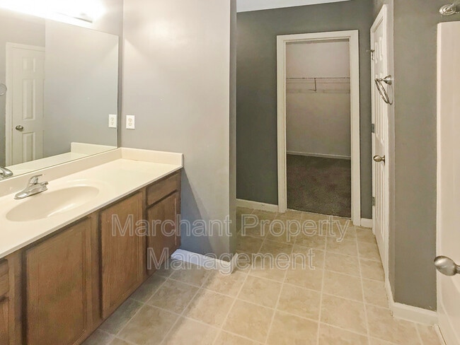 Building Photo - 705 Cassie Marie Ct