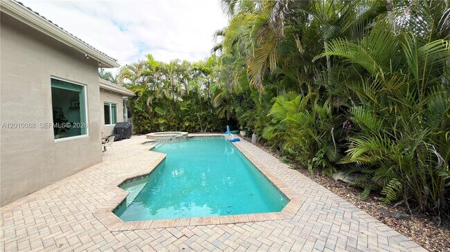 Building Photo - 3829 Heron Ridge Ln
