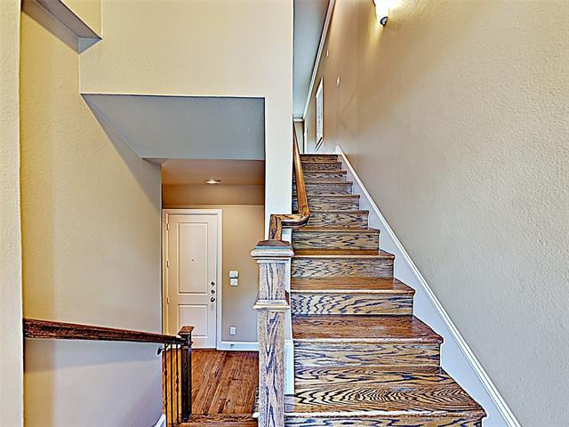 Building Photo - 2821 Parmer Ave
