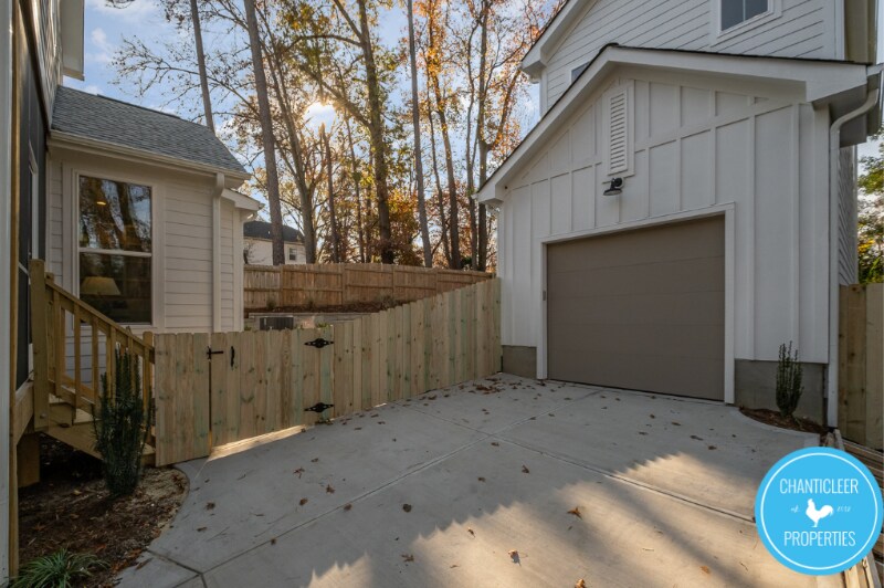 Building Photo - 1407 Sedgefield St