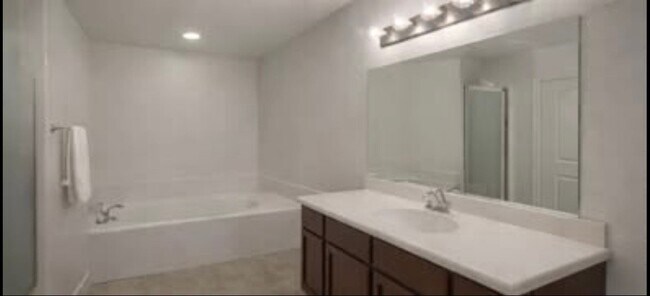 Building Photo - 25143 W Maldonado Dr