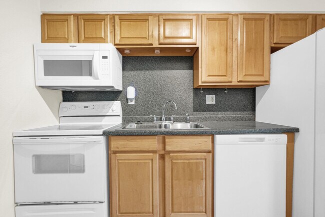 Building Photo - 261 NE 45th St