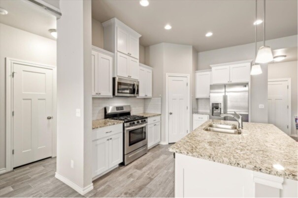Building Photo - 10709 Little Sallisaw Creek Dr