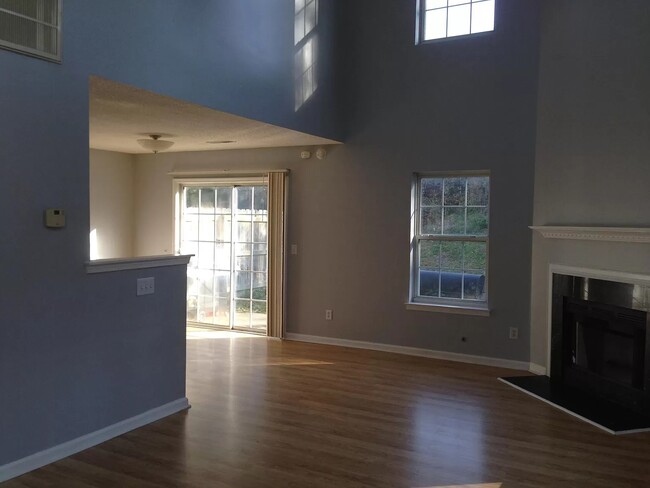 Building Photo - 9124 Shallcross Way