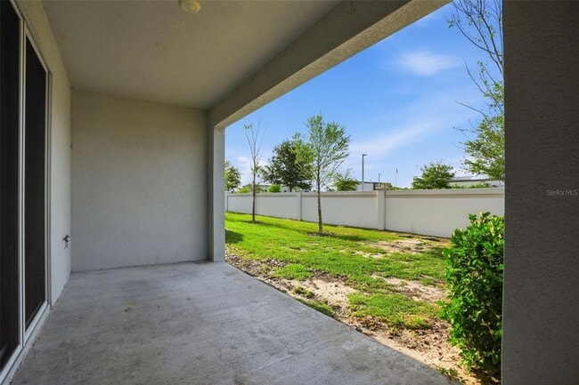 Building Photo - 5323 Dragonfly Dr