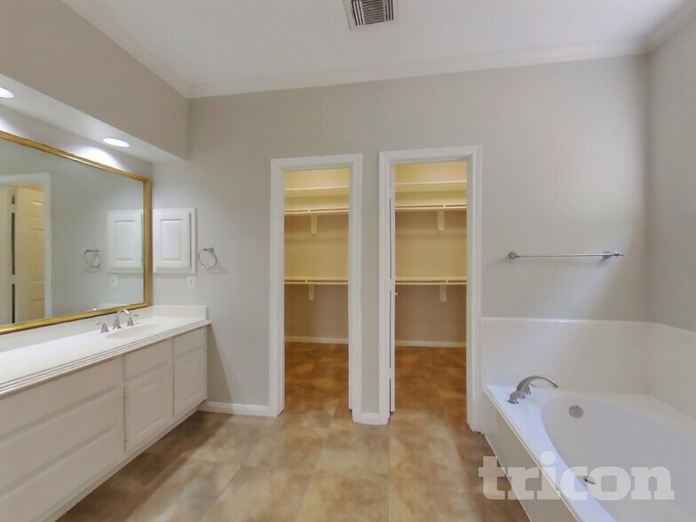 Building Photo - 1507 Moon Shadow Ct