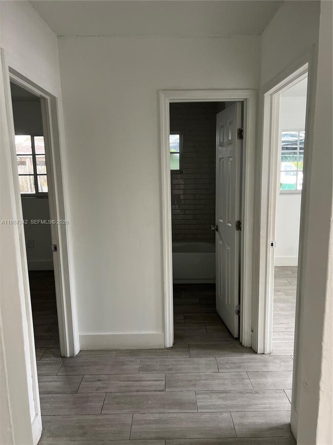 Building Photo - 2535 NW 9th St