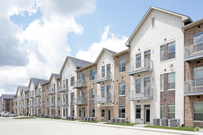 Apartment Building Exterior - Brick Towne Ames