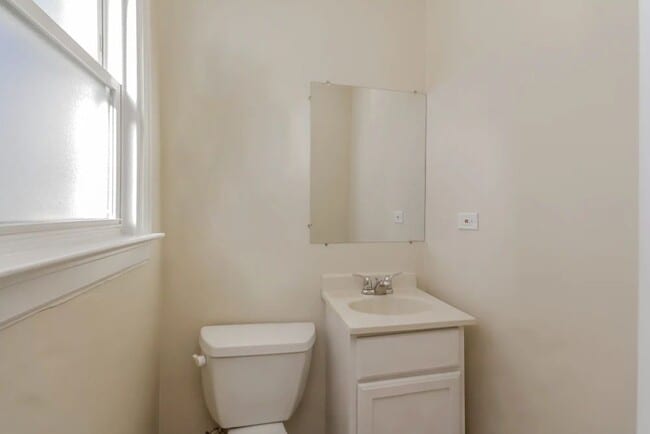 Building Photo - 9320 S 54th Ct