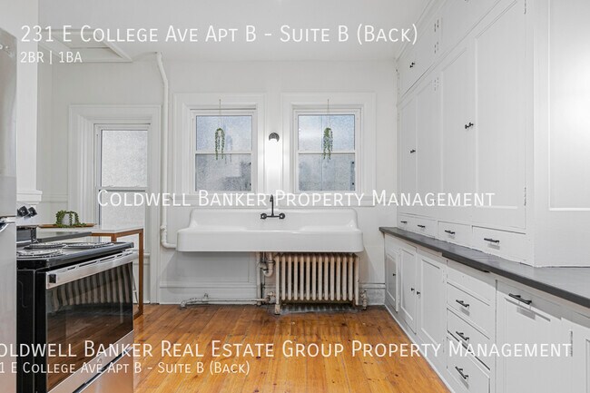 Building Photo - 231 E College Ave