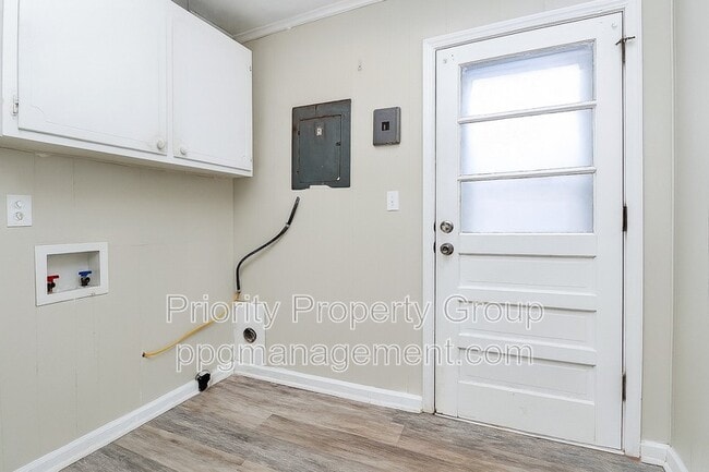 Building Photo - 110 Maudie Ln