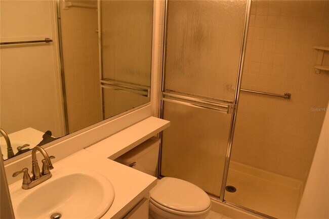 Building Photo - 2522 Pine Ridge Way S
