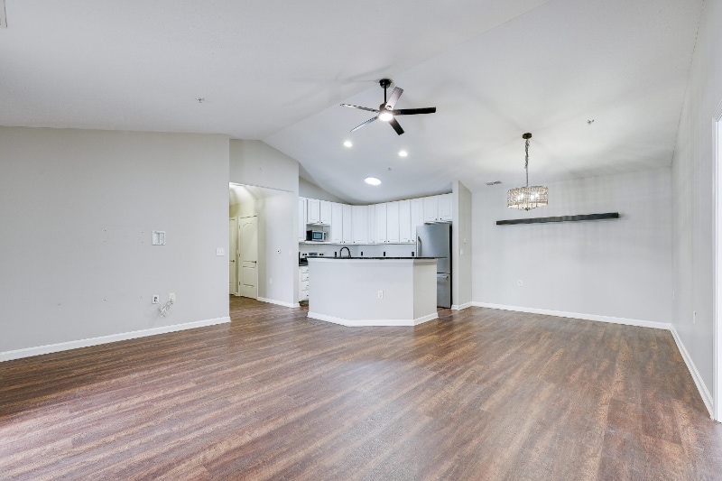 Building Photo - 1695 Berrancher Dr