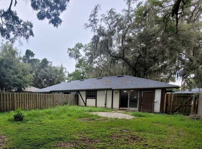 Building Photo - 1339 Eagleview Dr