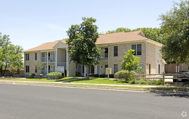 Primary Photo - Kinney Avenue Apartments