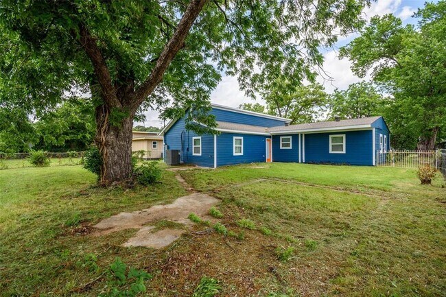 Building Photo - 5305 Cahill Oval St