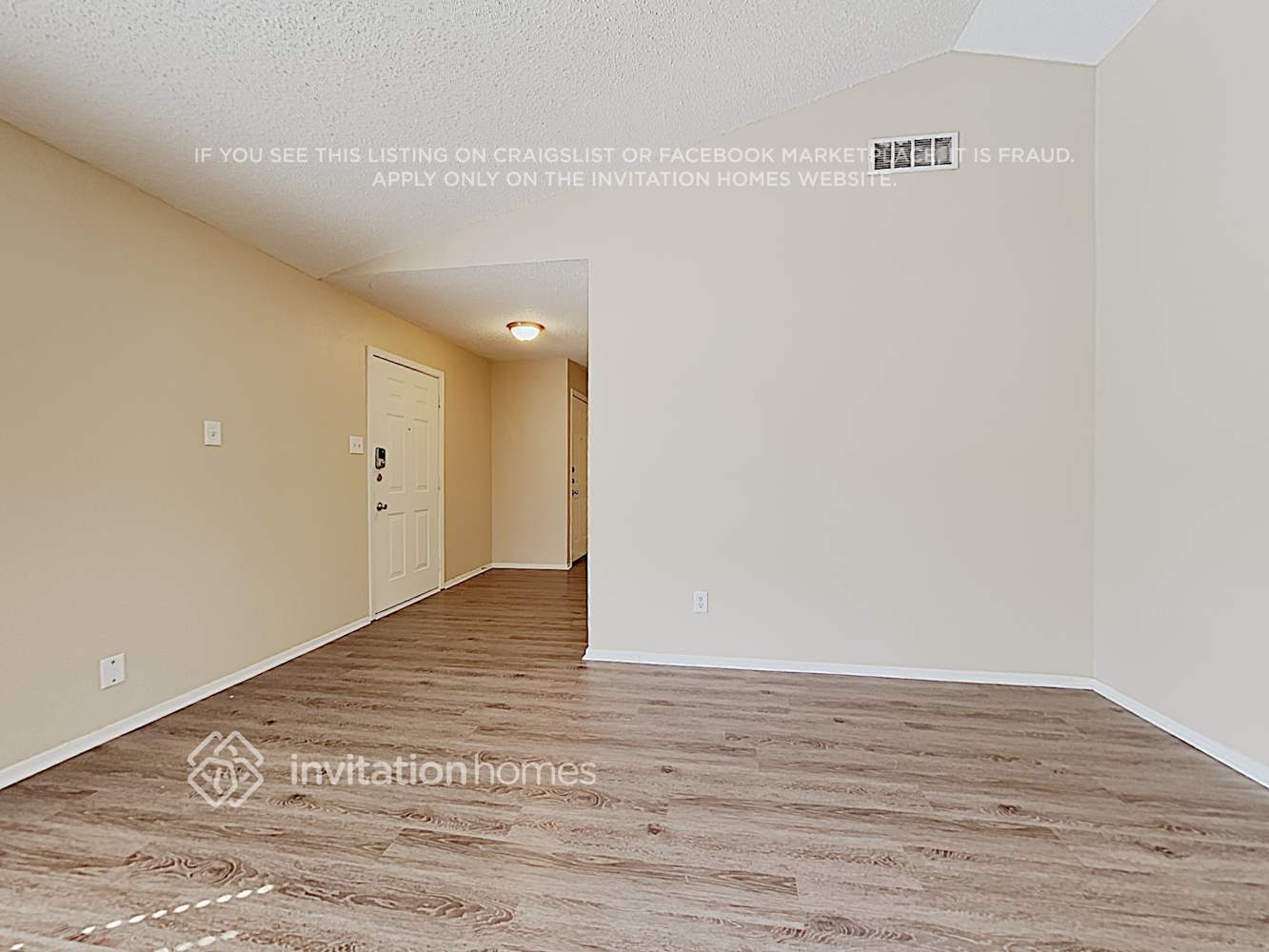 Building Photo - 503 Thorn Wood Dr
