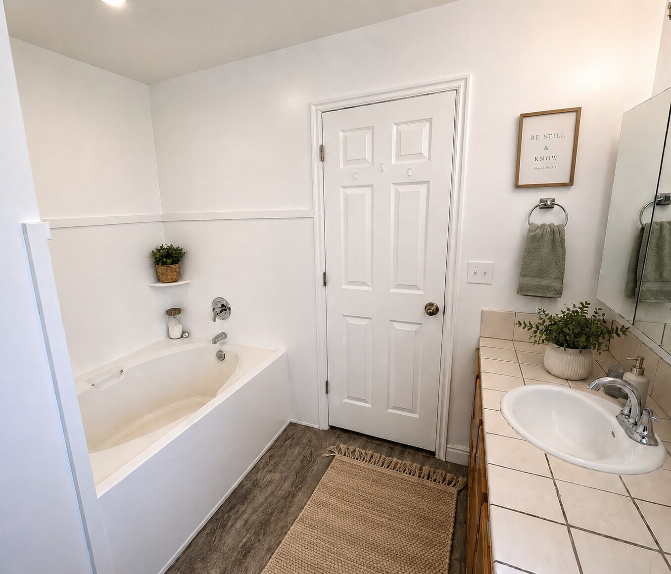 Primary Bath - 926 E. Bates Canyon Rd
