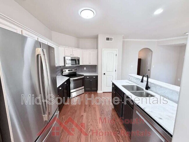 Building Photo - 1568 Wynne Rd