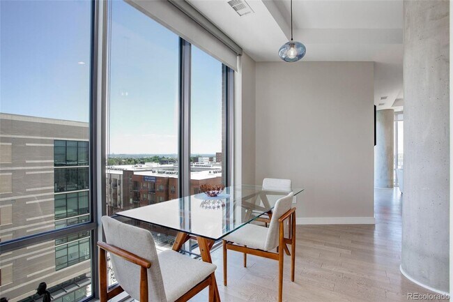 Building Photo - Stunning 2-Bedroom Condo at Sloan's Lake's Premier Lakehouse Community