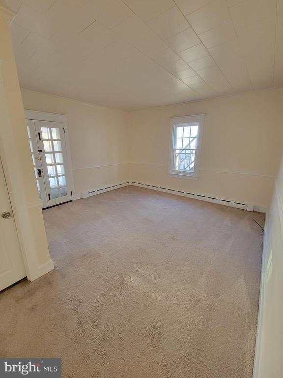 Building Photo - 317 Brower Ave