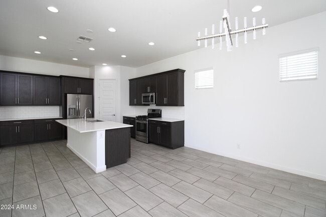 Building Photo - 259 E Sagittarius Pl