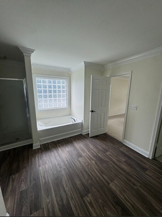 Building Photo - MOVE IN SPECIAL! $200 OFF FIRST MONTHS REN...