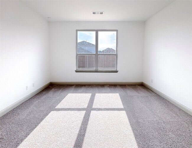 Building Photo - 3209 Lucia Wy