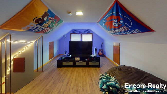 Building Photo - 60-62 Pinkert St