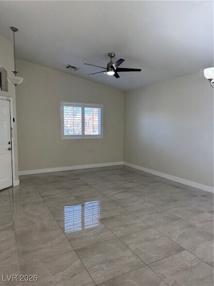 Building Photo - 4632 Cantina Rey St