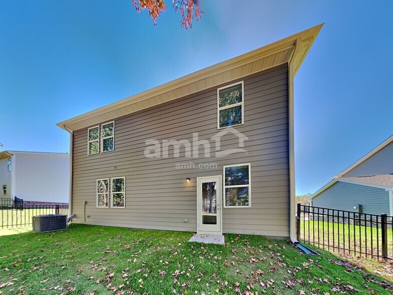 Building Photo - 850 Jubilation St