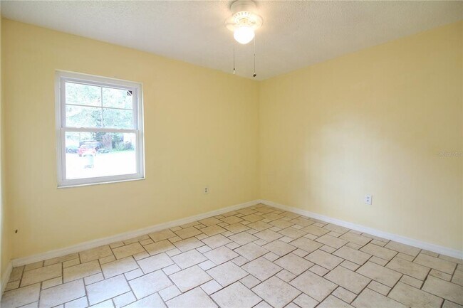 Building Photo - 1580 Harbor Way