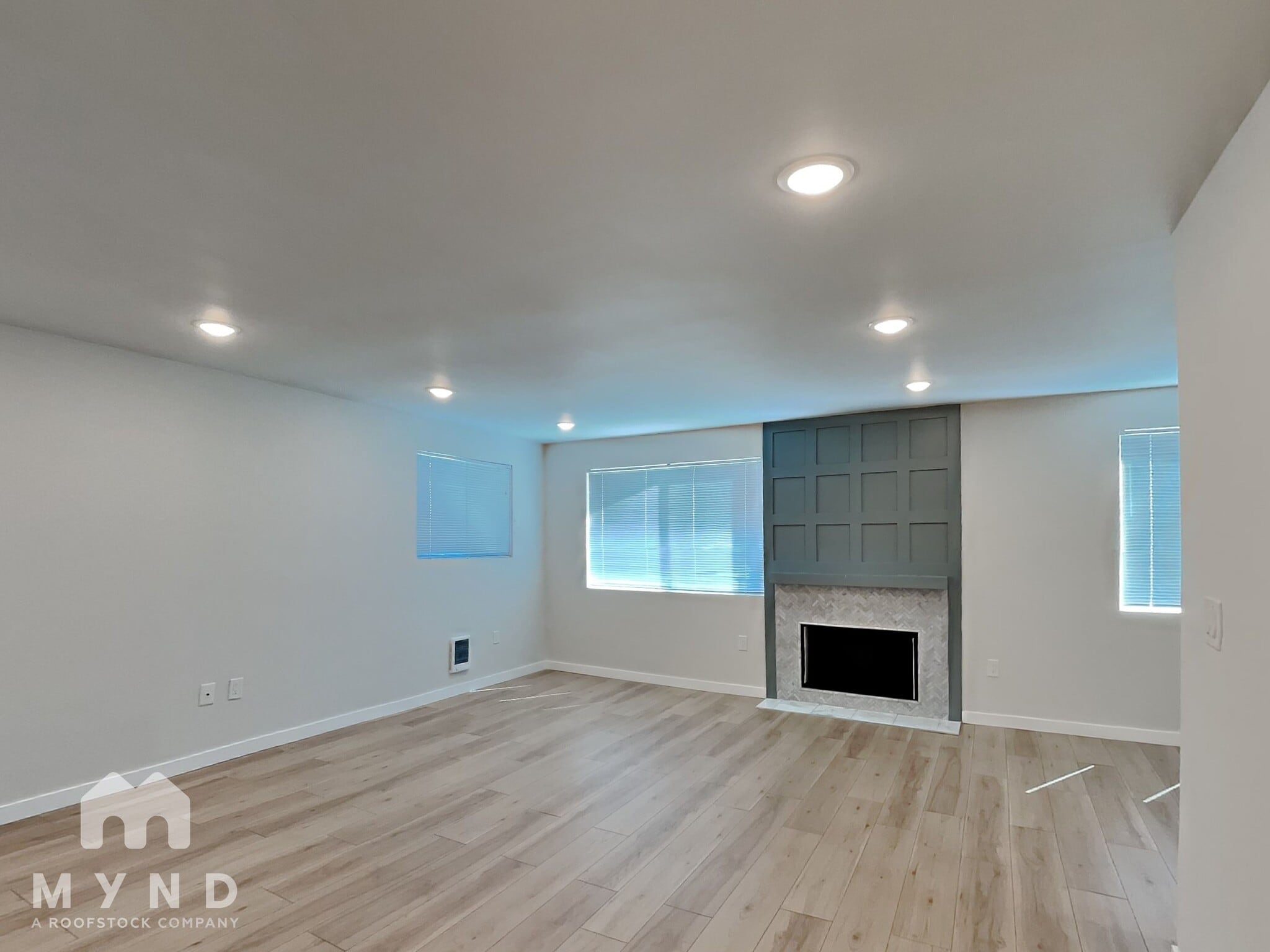 Building Photo - 4729 Delridge Wy SW