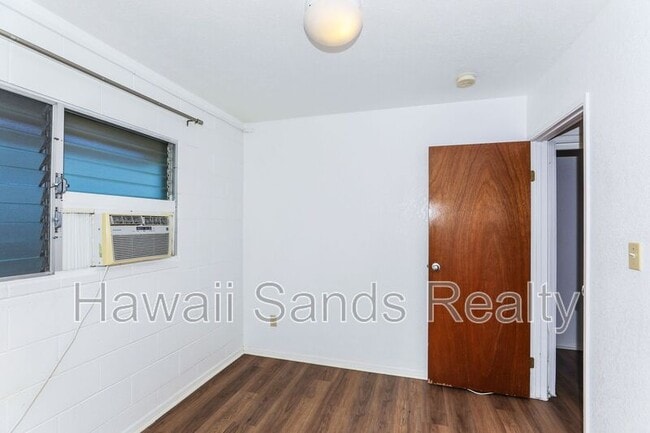 Building Photo - 3331 Hayden St