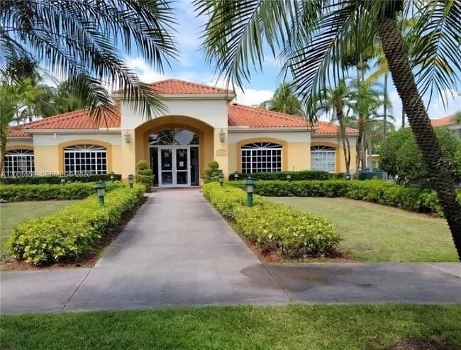 Building Photo - 7260 NW 114th Ave