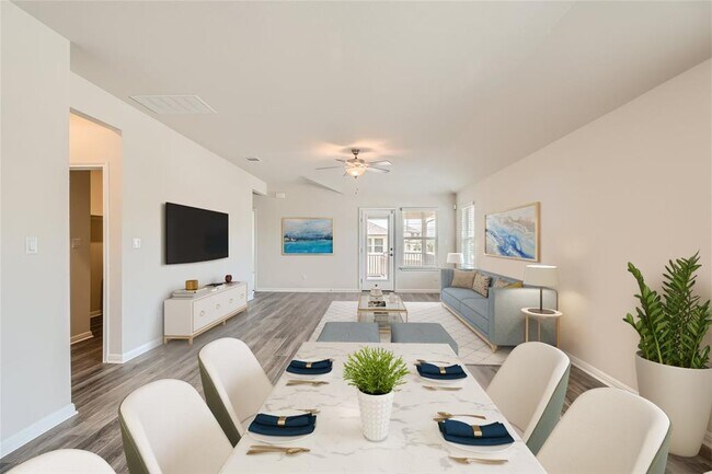 Building Photo - 360 El Capitan Lp