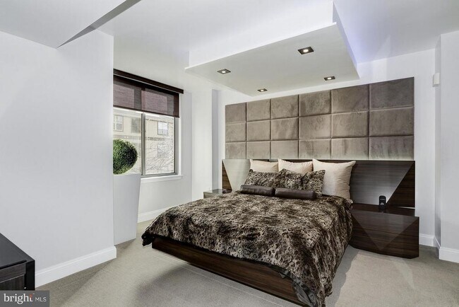 Building Photo - 11710 Old Georgetown Rd