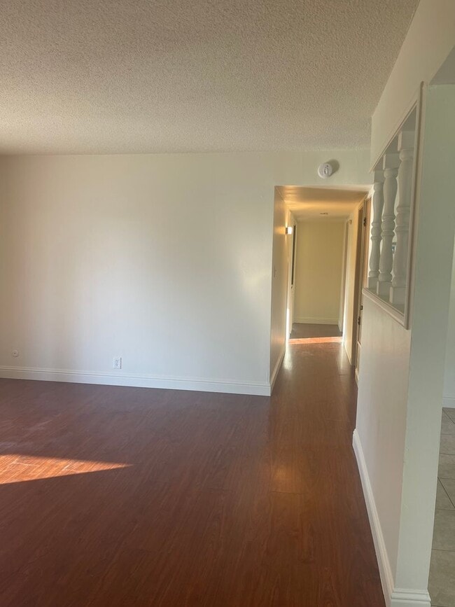 Building Photo - 3-Bedroom, 2-Bathroom Home for Rent –Coming Soon!