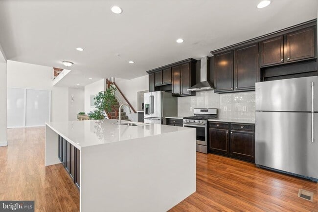 Building Photo - 174 Acton Rd